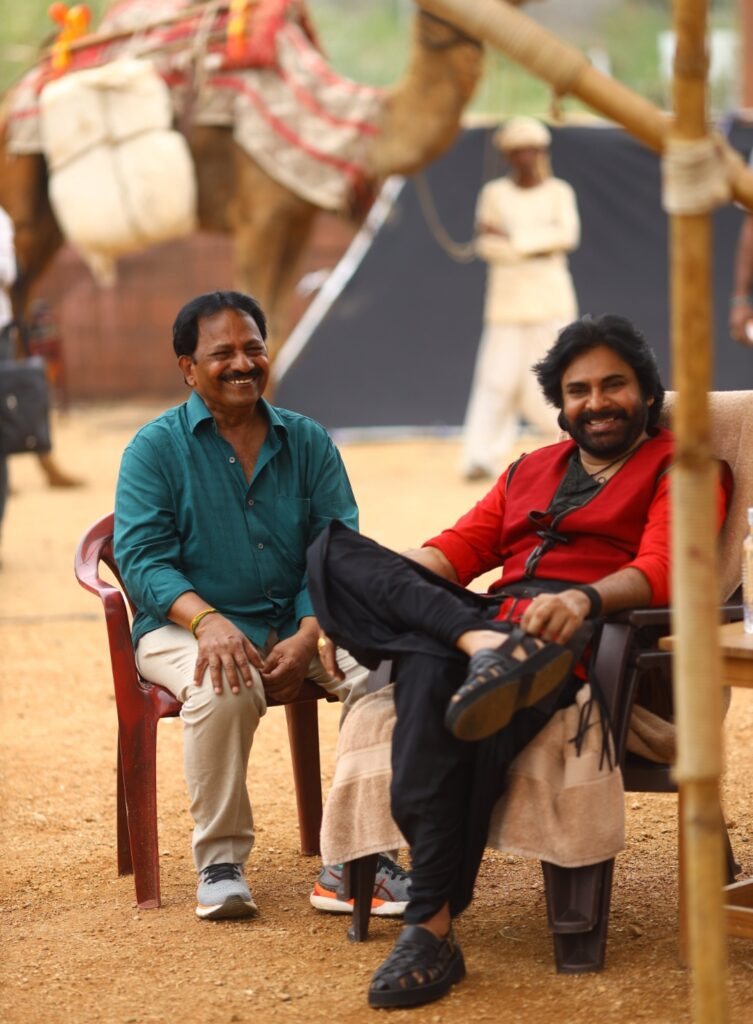 harihara-veeramallu-pawan-kalyan-special-gift-to-producer-a-m-ratam