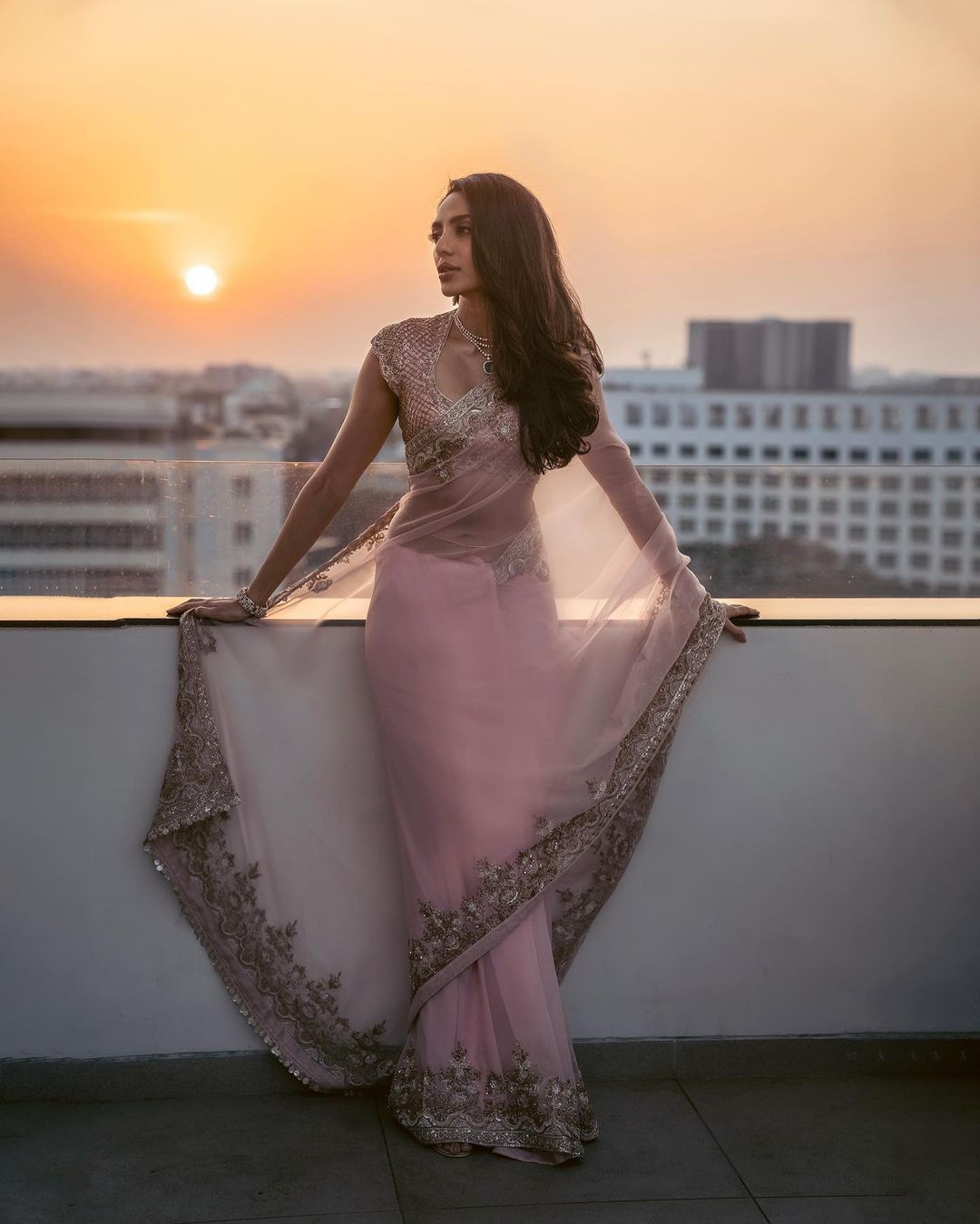 sobhita-dhulipala-stunning-looks-in-gorgeous-pink-saree-designed-by-manish-malhotra