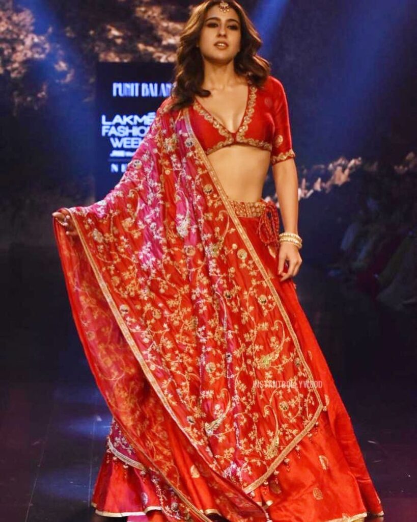 sara-ali-khan-stunning-looks-in-red-lehenga