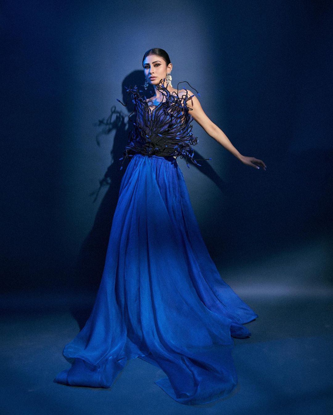 mouni-roy-gorgeous-looks-in-amazing-blue-out-fit