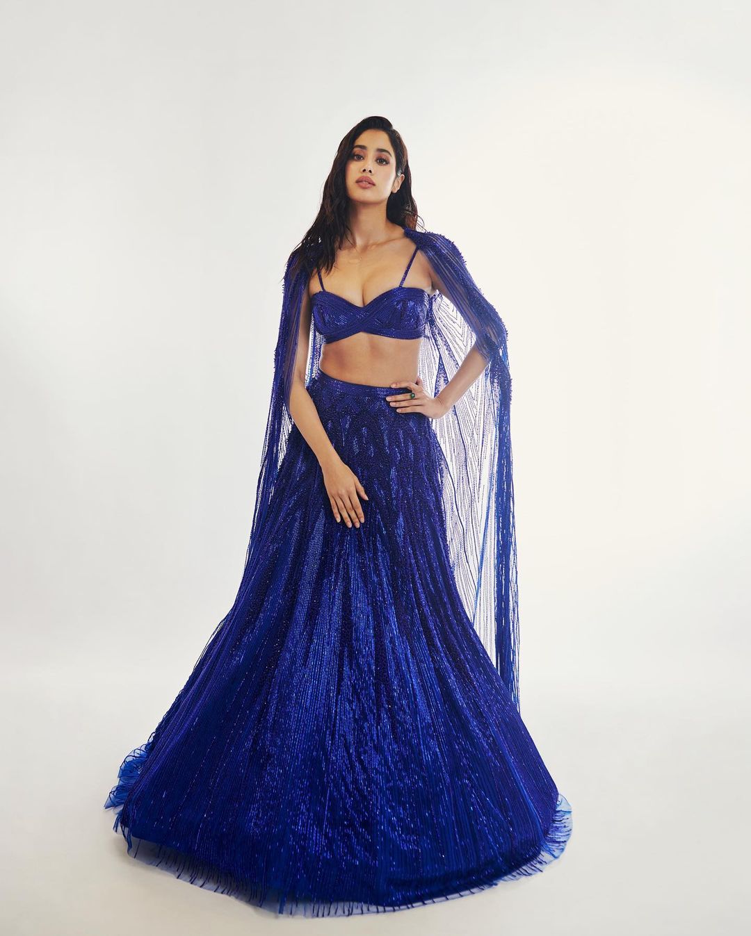 janhvi-kapoor-stunning-looks-in-blue-colour-lehenga-set