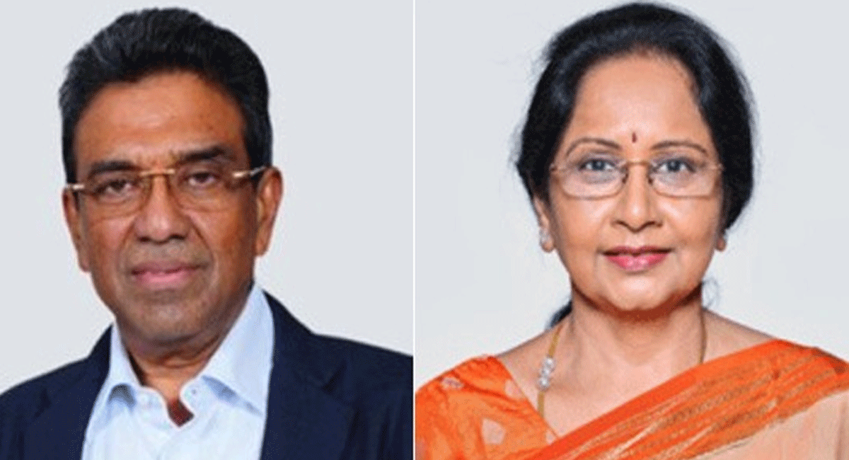 Nuziveedu seeds Prabhakar presents legendary writer puranapanda Srimalika Book