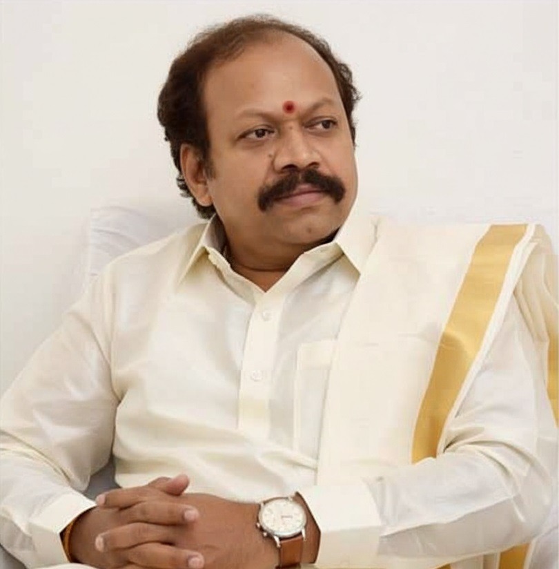 Puranapanda Srinivas: హైదరాబాద్ టిటిడి ఉత్సవాల్లో హైలైట్గా పురాణపండ పుస్తకం Puranapanda Srinivas Sreemaalika Book Highlight in Hyderabad TTD Celebrations