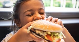Fast food can damage teeth and it causes mouth cancer know details 
