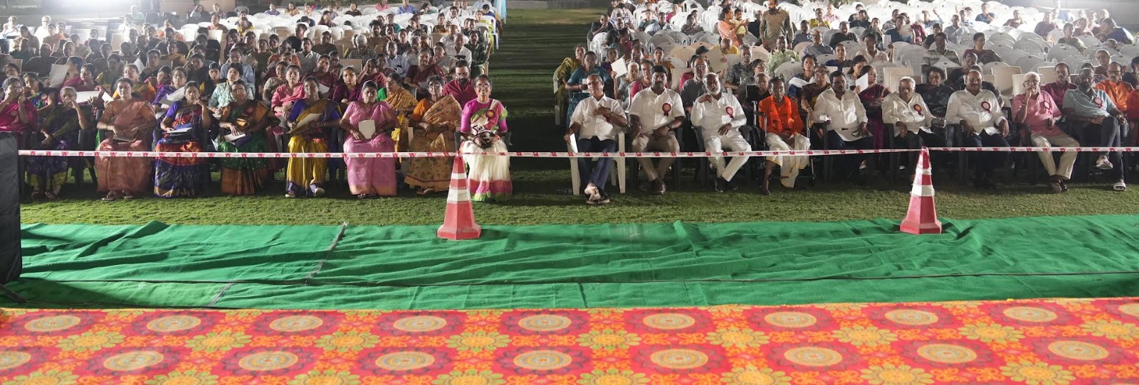 Puranapanda Srinivas: రెండు లక్షల పుస్తకాలతో పరిమళించిన మై హోమ్ అవతార్లో చరిత్రకెక్కిన పురాణపండ myhome-avathar-spiritual-event-draws-devotees-and-book-lovers