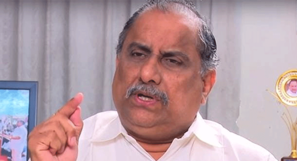 AP POLITICS: వైసీపీలోకి రంగా వారసురాలు.. ముద్రగడతో రహస్య భేటీ.! ap-politics-rangas-heir-joins-ycp-secret-meeting-with-mudragada
