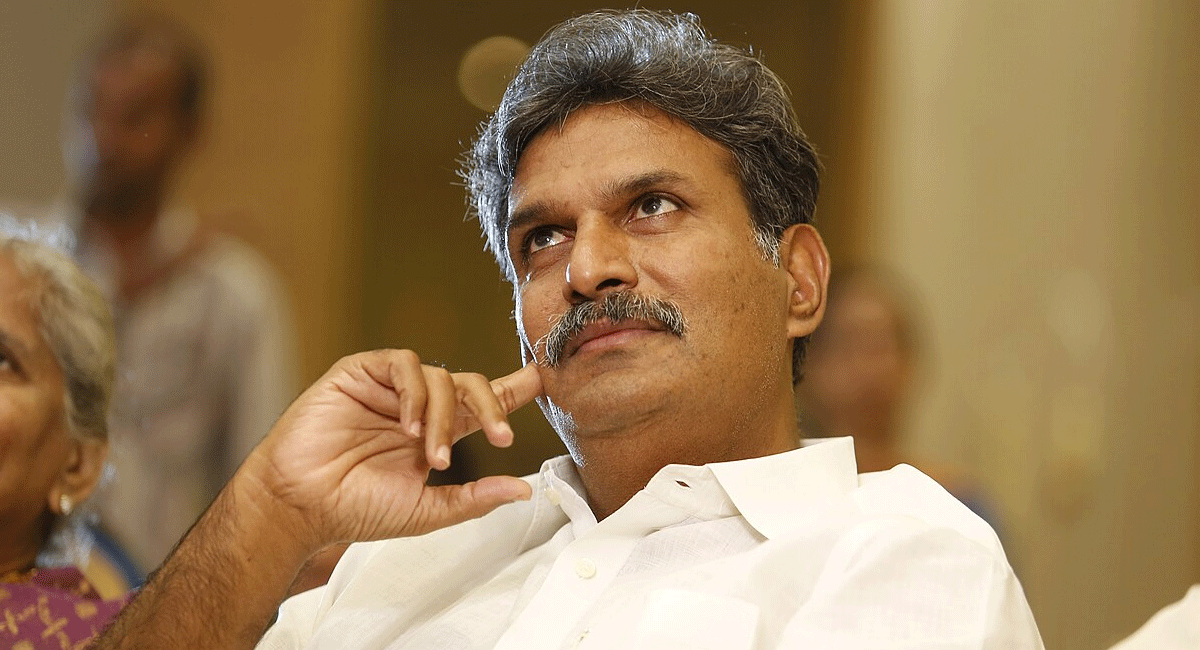 Andhra Pradesh: కేశినేని వర్సెస్ కేశినేని.. చిన్ని దెబ్బకు బుక్కైన నాని..! andhra-pradesh-kesineni-vs-kesineni-nani-cornered-by-chinnis-move