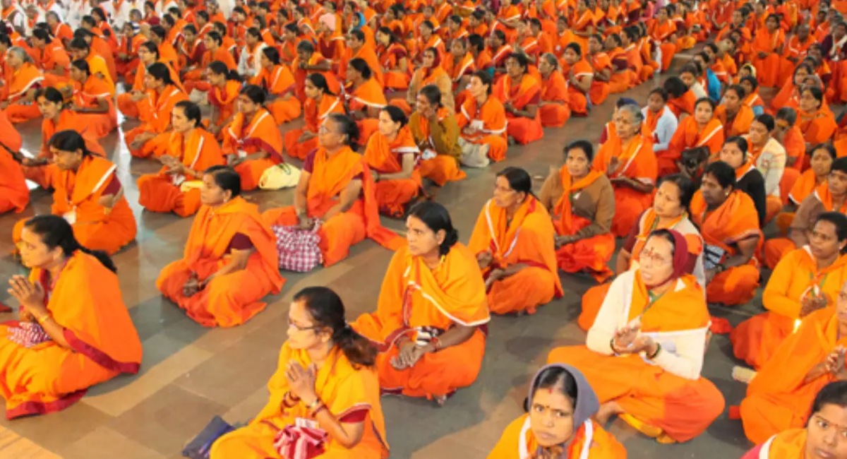 Tirumala Seva: శ్రీవారి భక్తులు అలర్ట్.. తిరుమల సేవకు వయోపరిమితి విధింపు.. Age limits for devotees participating in various services at TTD know more details