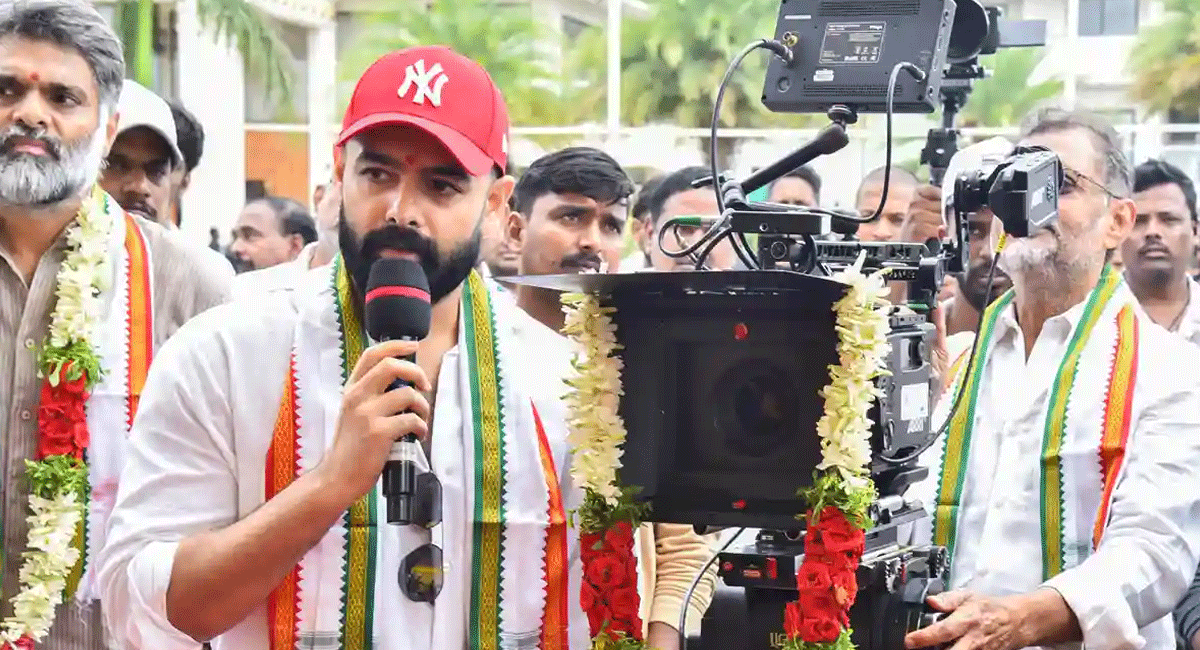 Film Updates: హీరో టూ డైరెక్టర్.. రామ్ ముందున్న పెద్ద సవాల్ అదే..! film-updates-from-hero-to-director-that-is-the-big-challenge-facing-ram