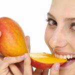 Mangoes weight Loss: మామిడి పండ్లు తింటే బరువు పెరుగుతారా? అసలు విషయం ఏంటంటే?