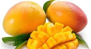 Mangoes: రాత్రిపూట మామిడిపండు తిని పడుకుంటున్నారా? ఈ ఇబ్బందులు మీ వెంటే?