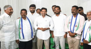 AP POLITICS: వైసీపీ నేతల నోటి దూల.. ఇక మీరు మార‌రా..?