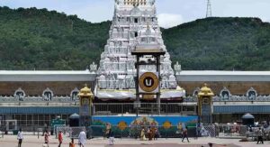 Tirumala: తిరుమల వెళ్లే భక్తులు అలర్ట్..40 రోజుల పాటు భక్తులకు నో ఎంట్రీ..