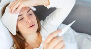 Typhoid Fever: ఈ లక్షణాలు మీలో ఉన్నాయా? టైఫాయిడ్ కావచ్చు.. నిర్లక్ష్యం చెయ్యొద్దు!